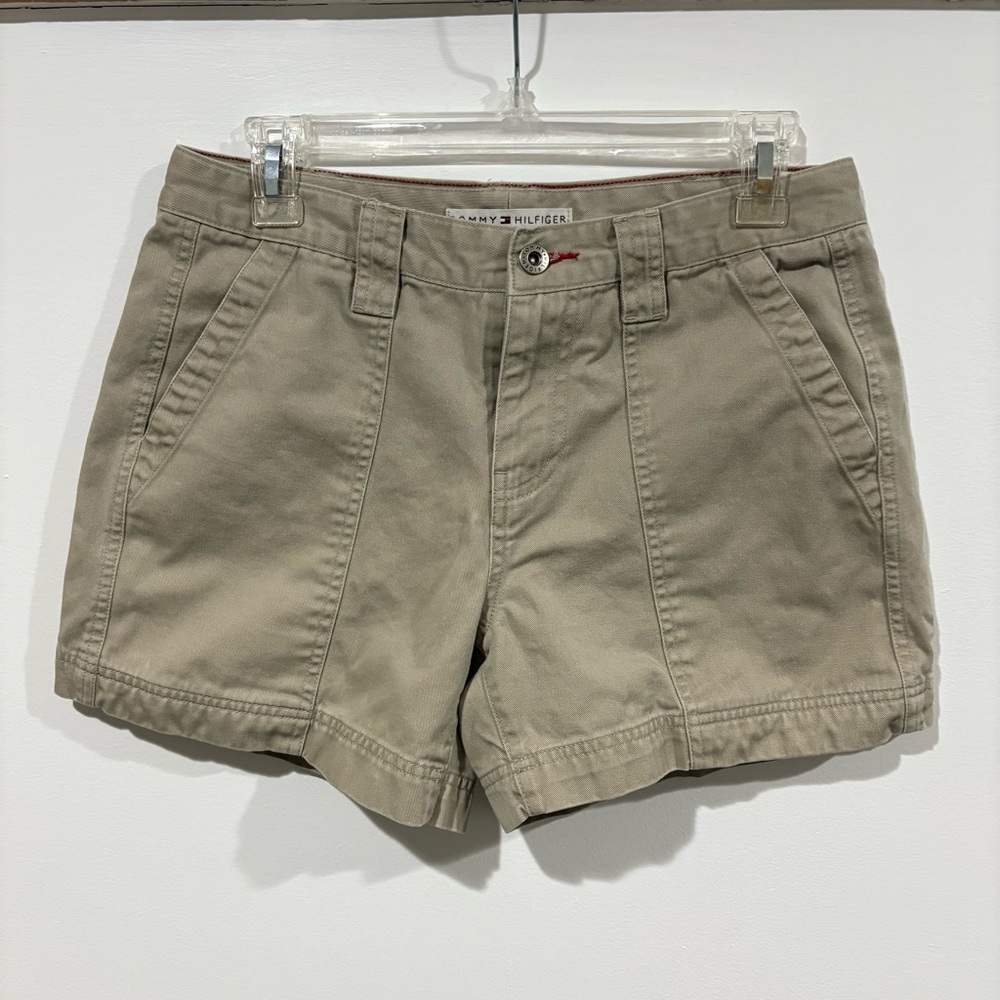 Tommy Hilfiger Women's Tan Cargo Shorts